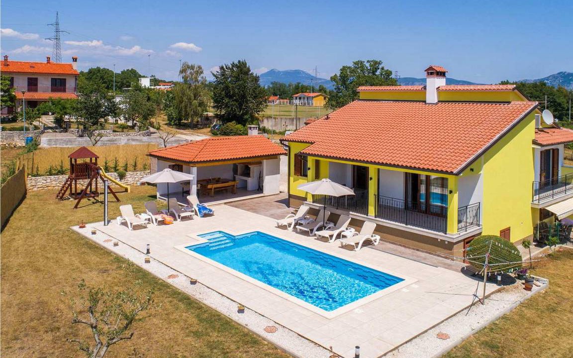 Photo of Others in Nedescina