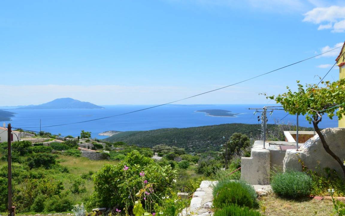 Photo of Others in Cres