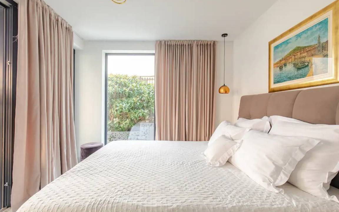 Photo of Bedroom in Okrug