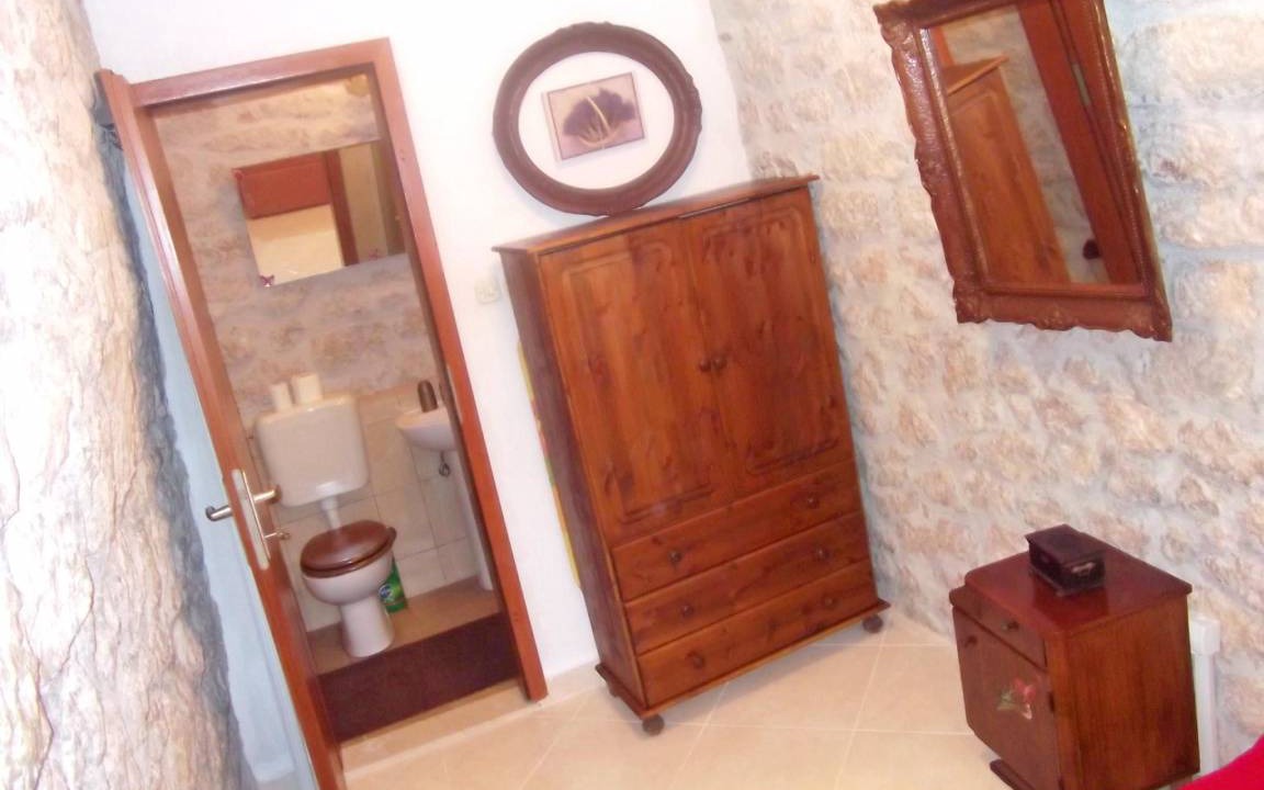 Photo of Bathroom in Blace