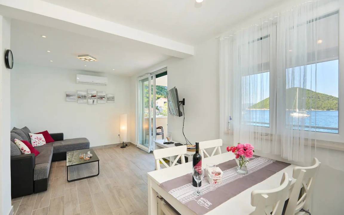 Photo of Livingroom in Prozurska Luka