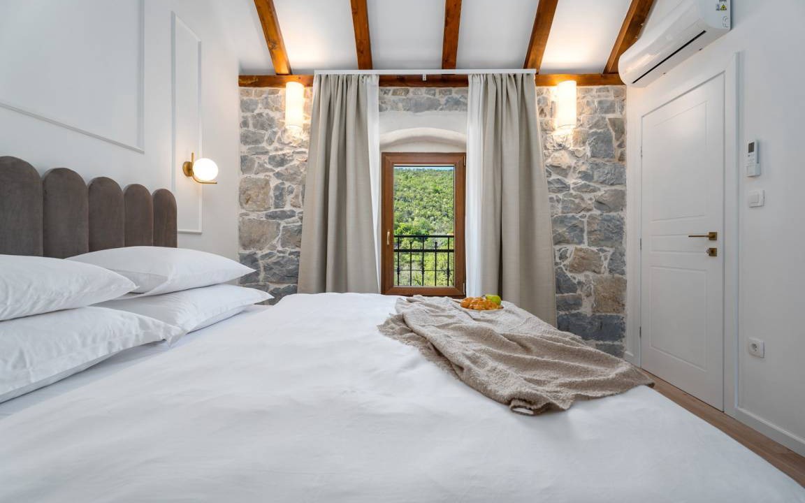 Photo of Bedroom in Tugare