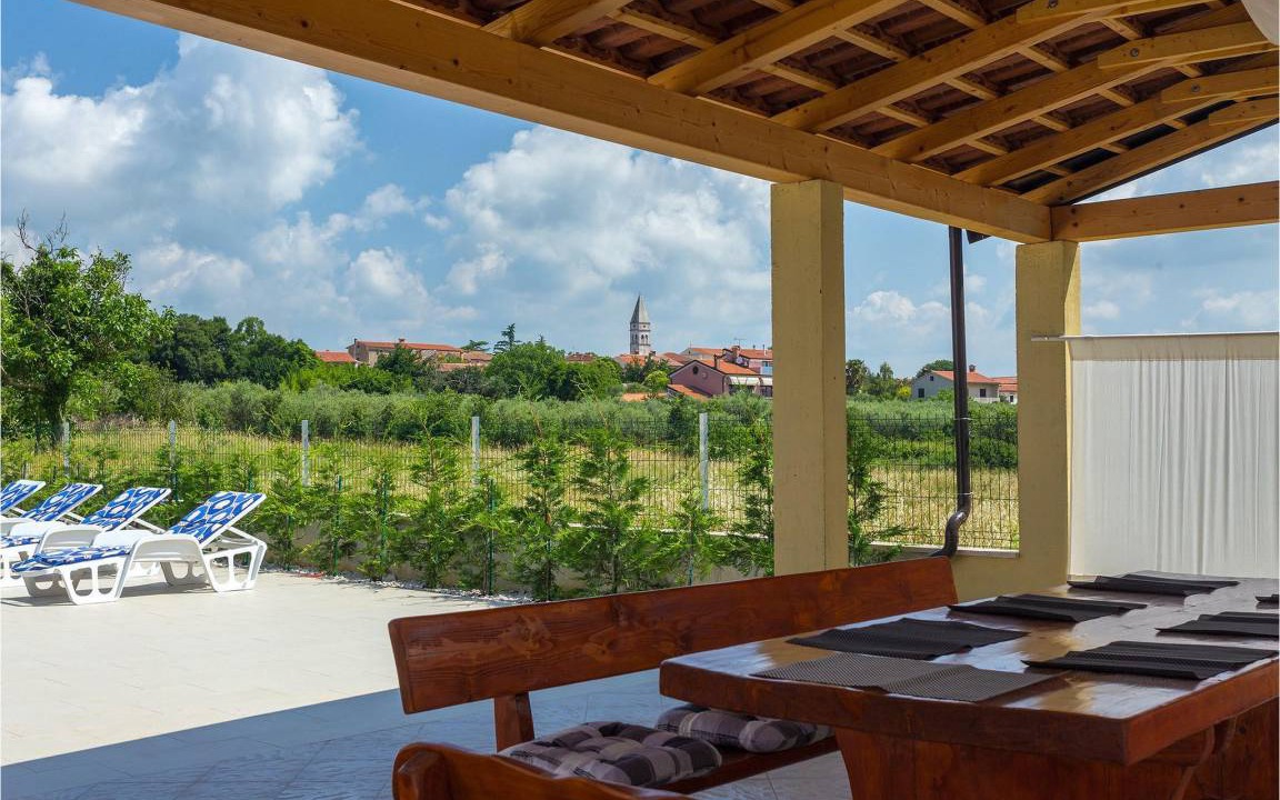 Photo of Patio Balcony in Brnobici