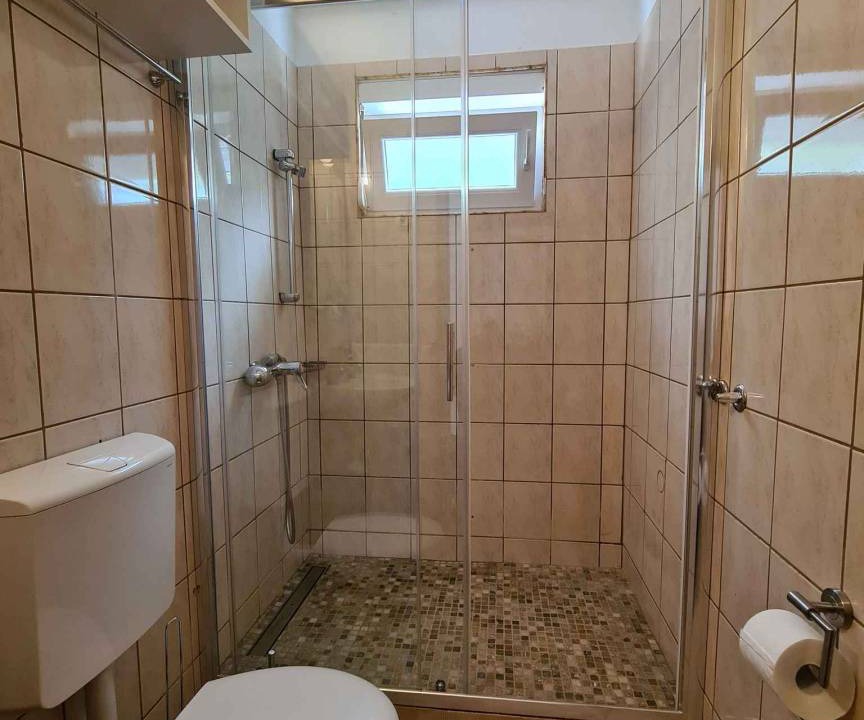 Photo of Bathroom in Seline
