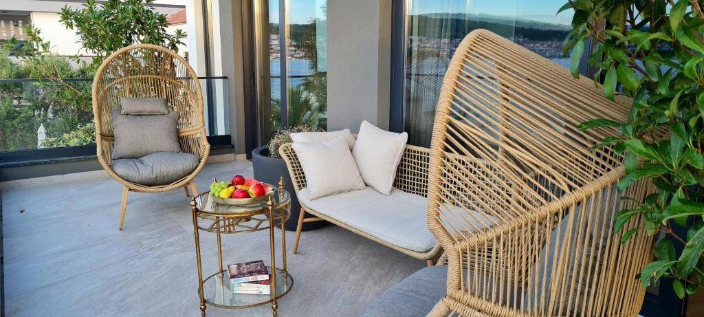 Photo of Patio Balcony in Okrug