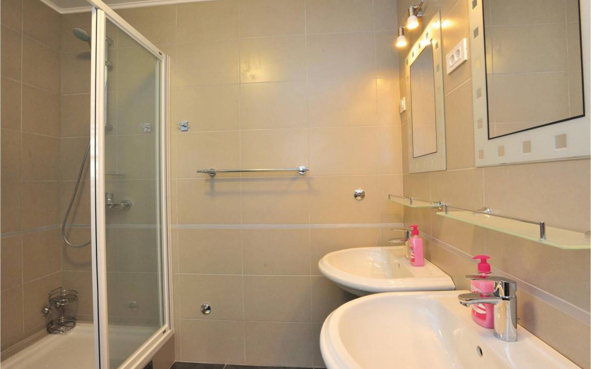 Photo of Bathroom in Zrnovnica