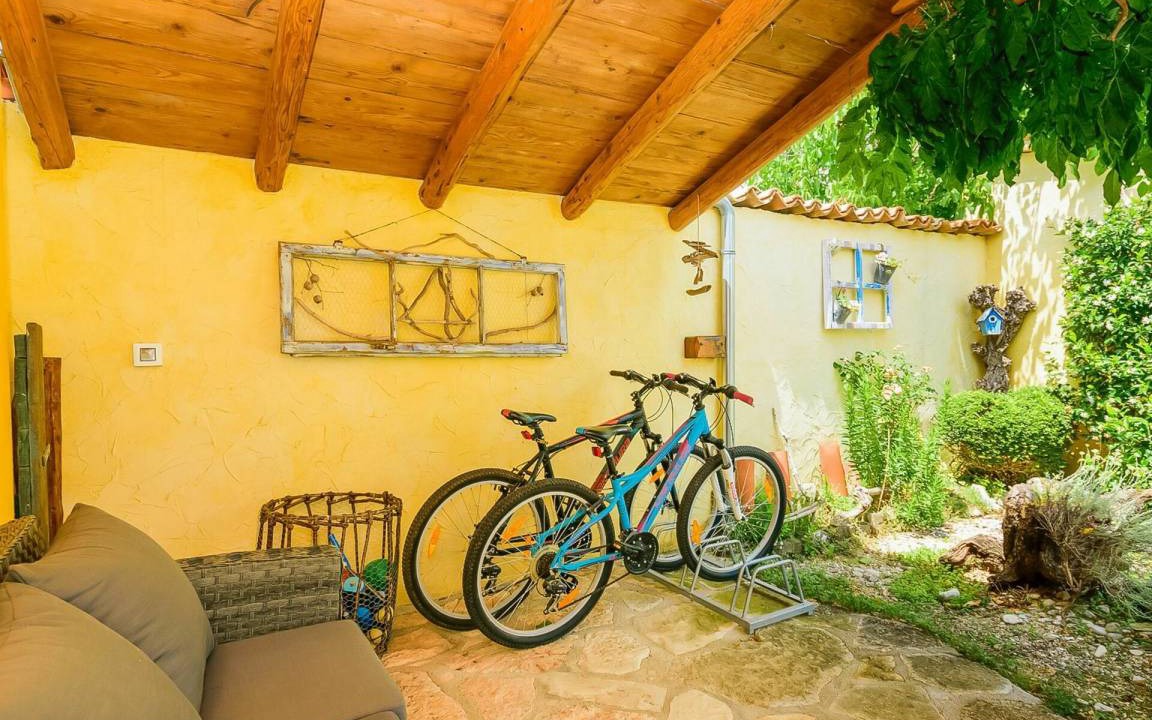 Photo of Others in Cabrunici