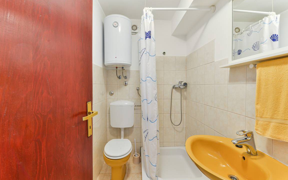 Photo of Bathroom in Tkon