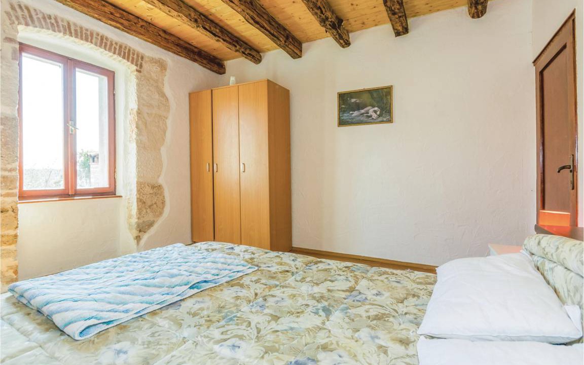 Photo of Others in Flengi