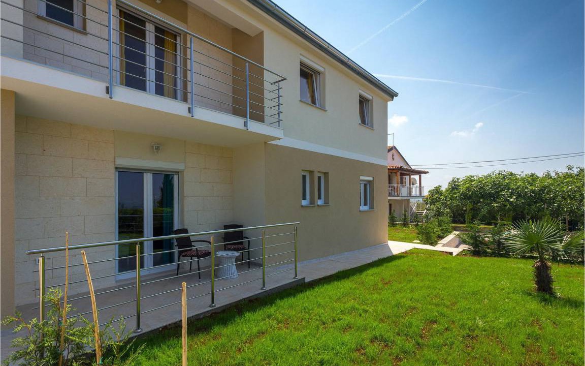 Photo of Buildings in Brnobici
