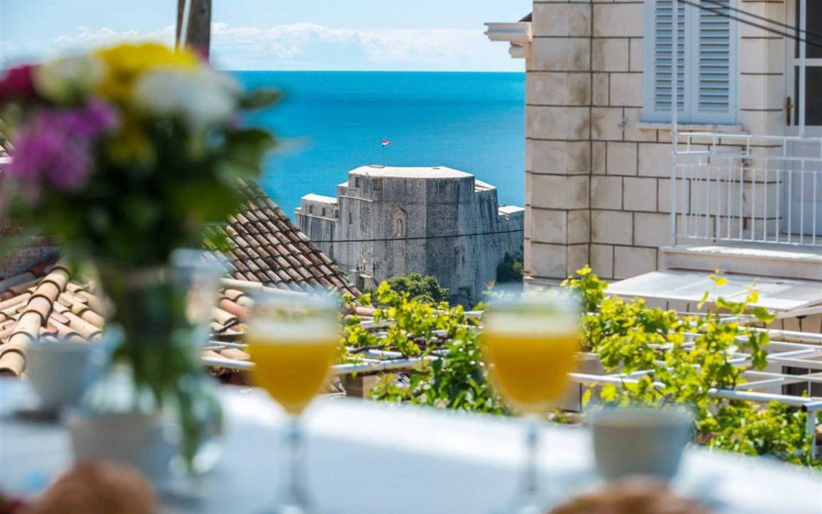 Photo of Patio Balcony in Pile