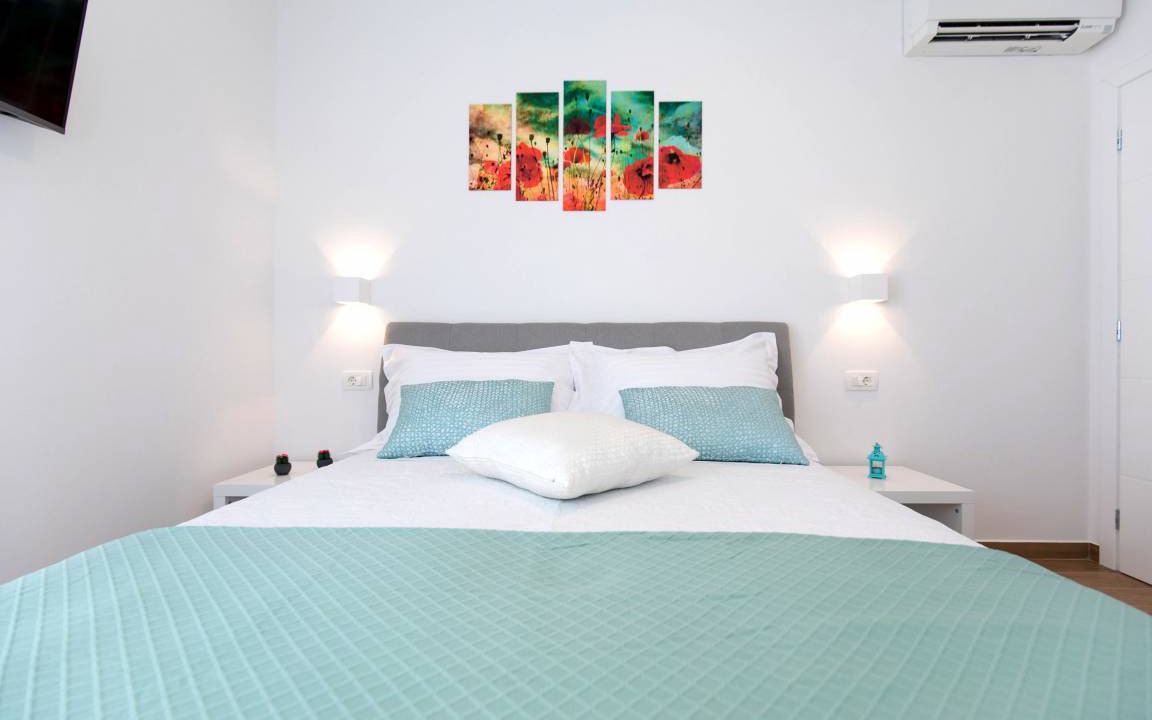 Photo of Bedroom in Porat