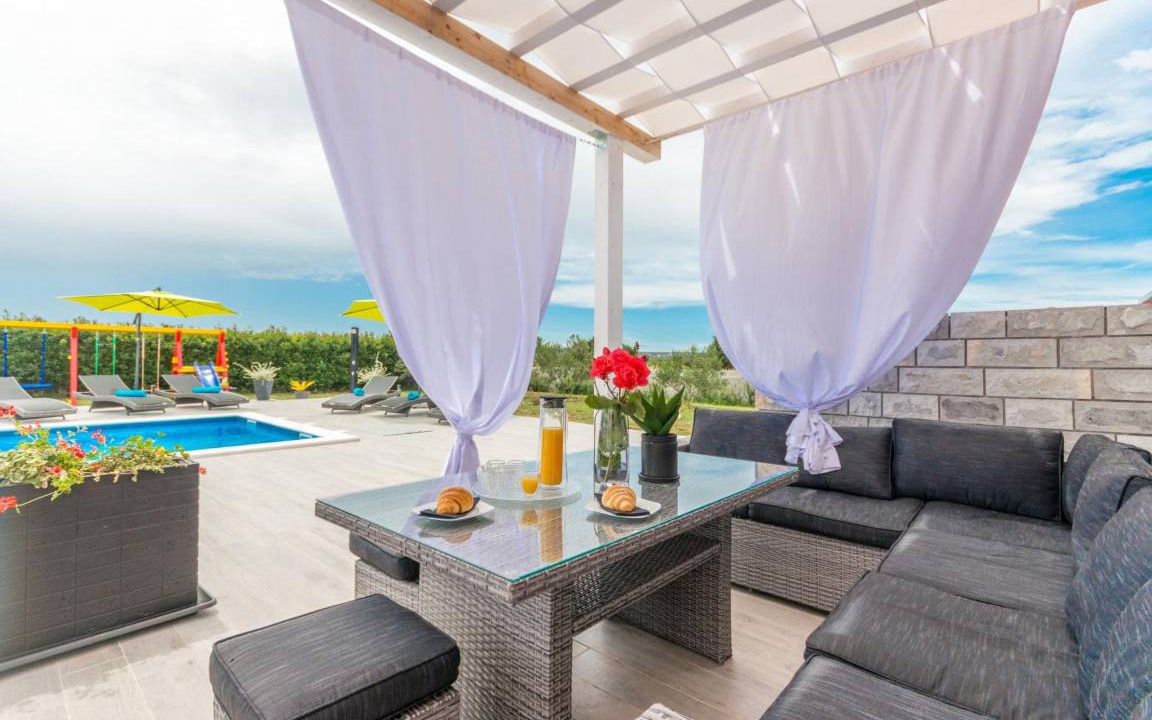 Photo of Patio Balcony in Tinj