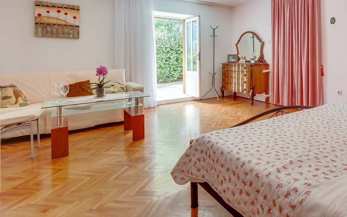 Photo of Bedroom in Nerezine