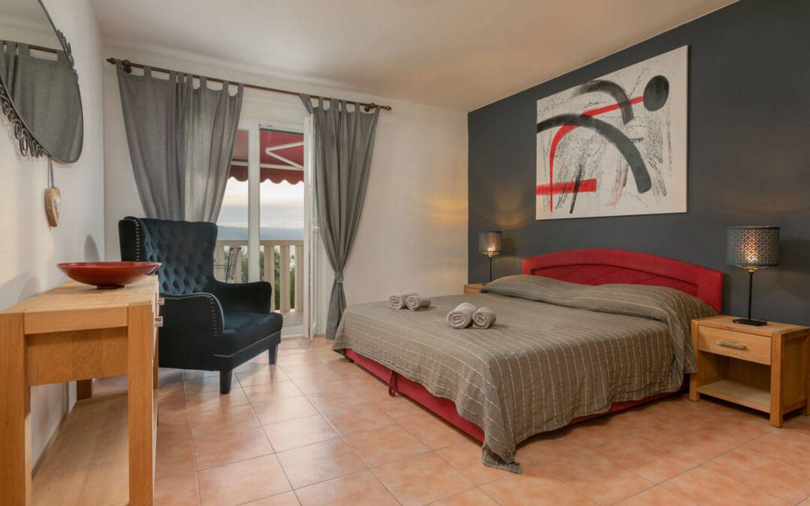 Photo of Bedroom in Brela