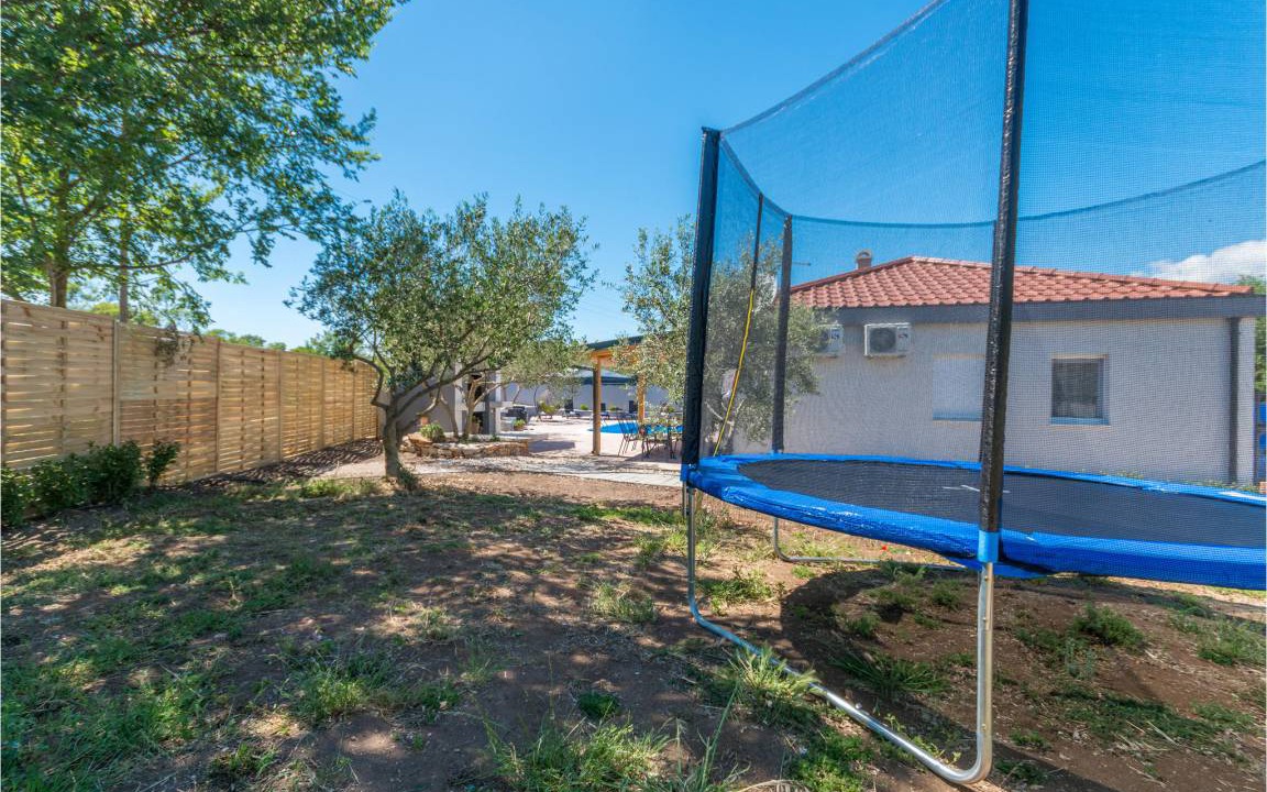 Photo of Others in Sikovo