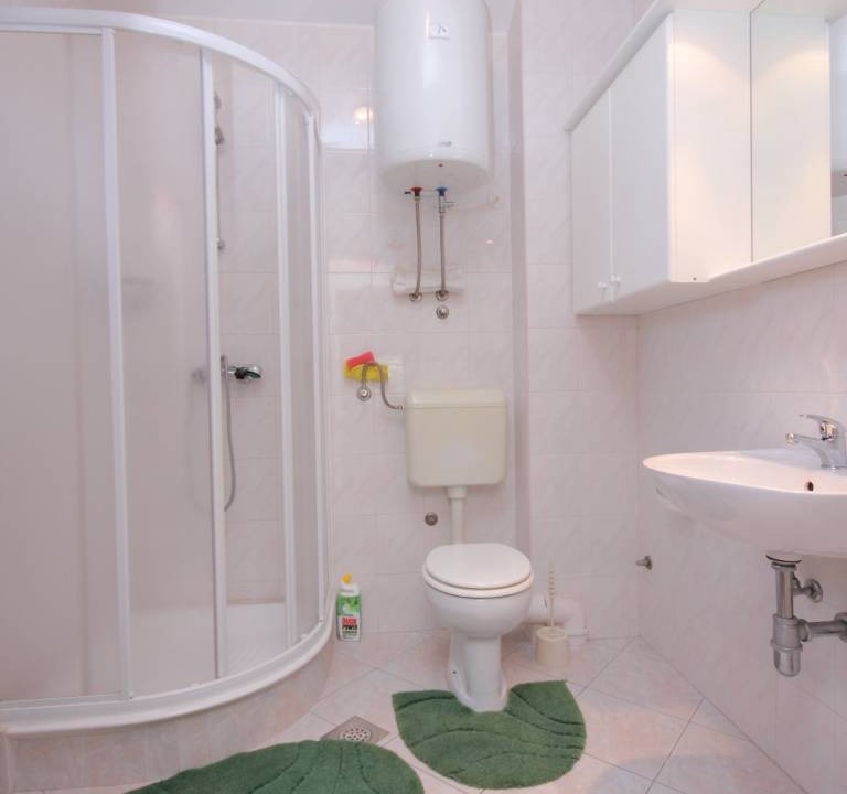 Photo of Bathroom in Municipality of Kali