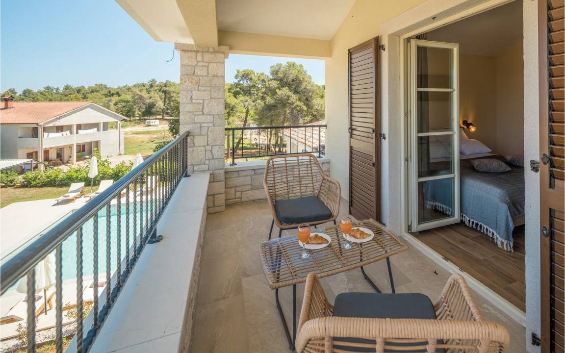 Photo of Patio Balcony in Murine
