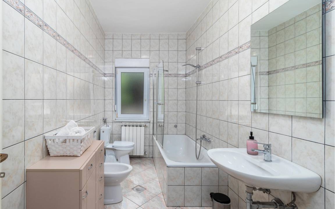 Photo of Bathroom in Mihotici