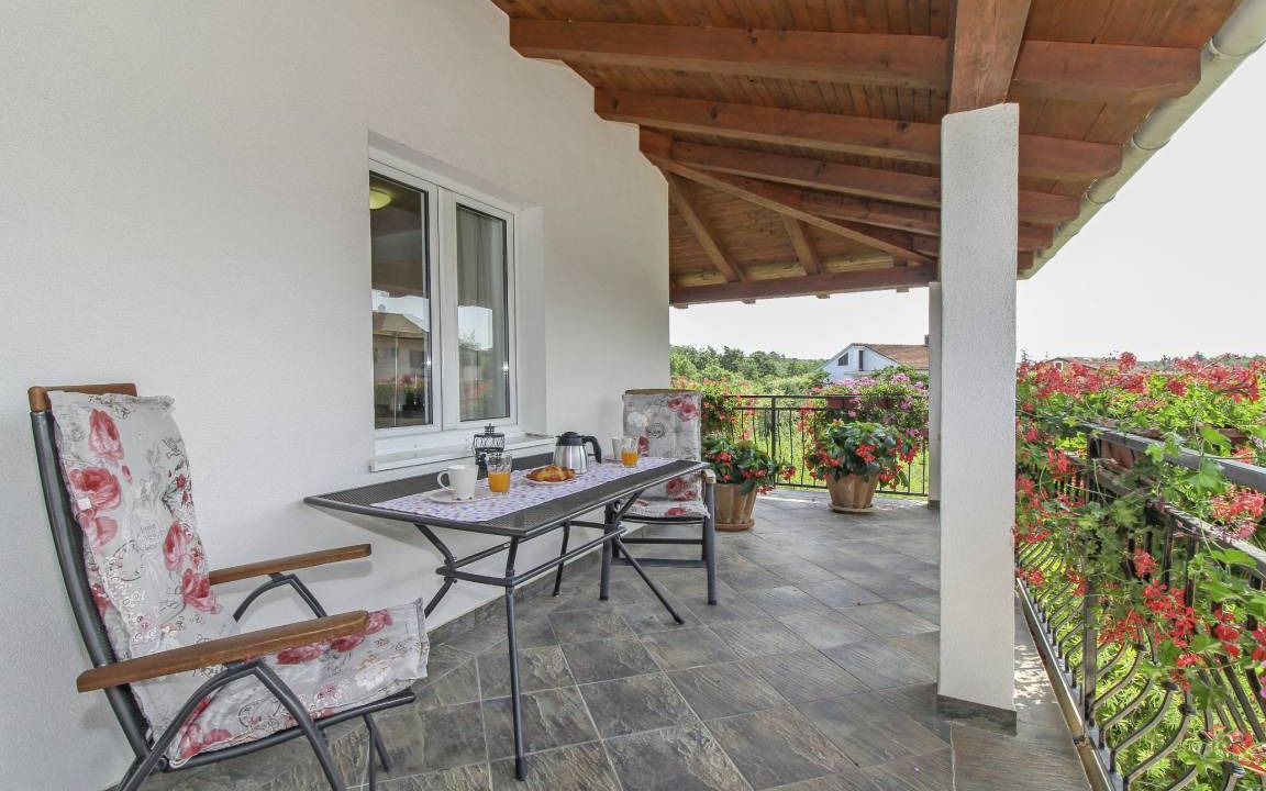 Photo of Patio Balcony in Vrvari