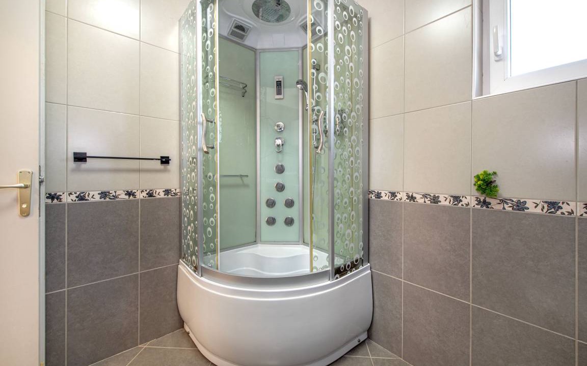 Photo of Bathroom in Oklaj