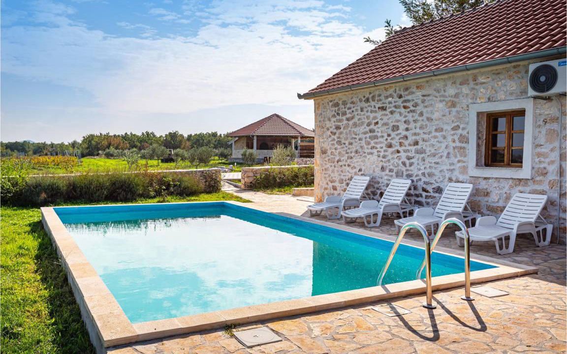 Photo of Outdoor in Polaca