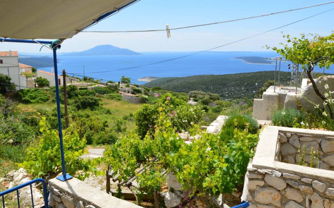 Photo of Others in Cres