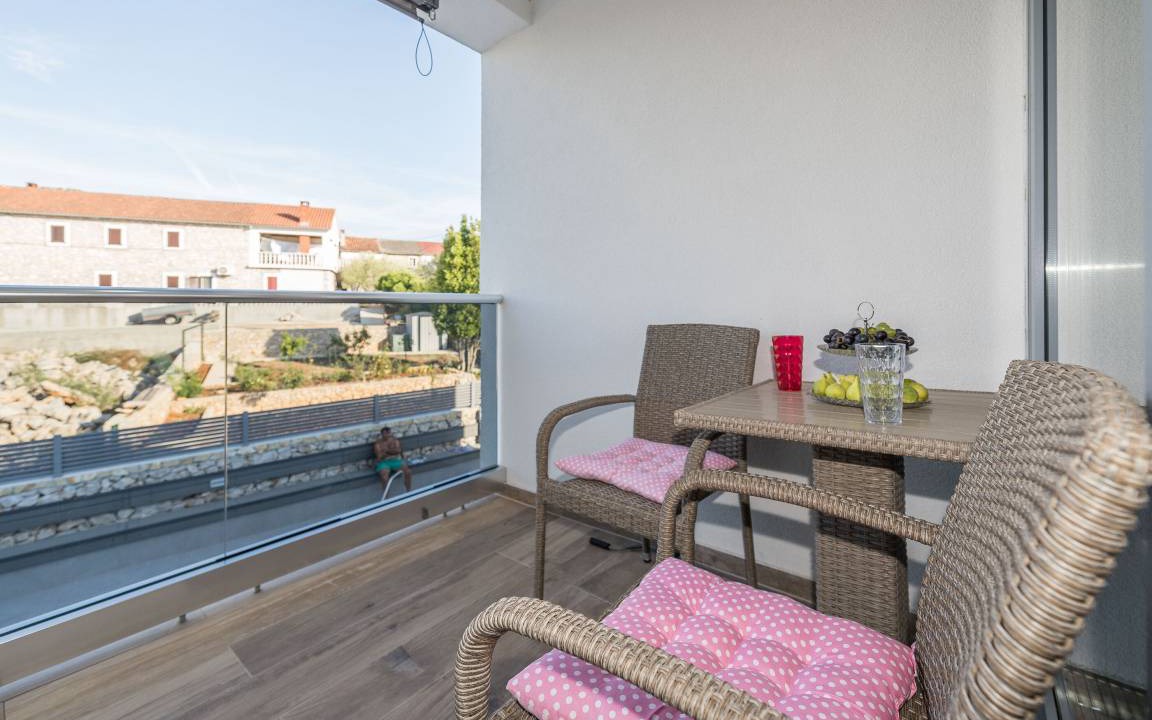 Photo of Patio Balcony in Lukoran