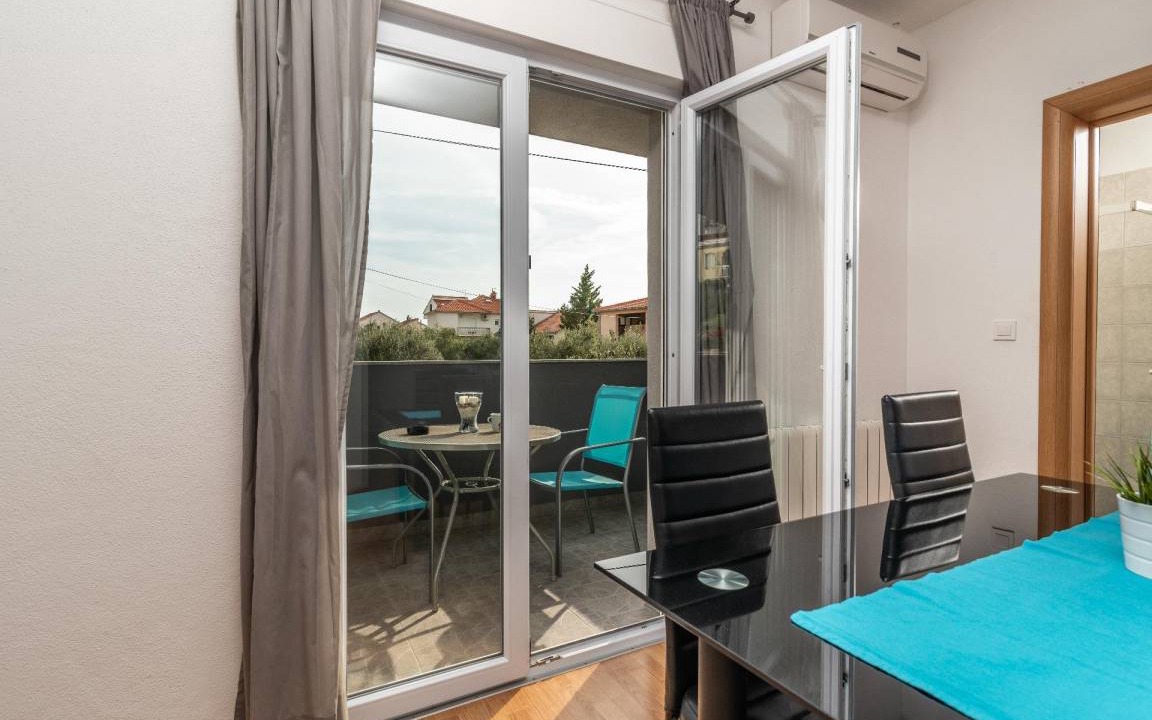 Photo of Patio Balcony in Okrug Gornji
