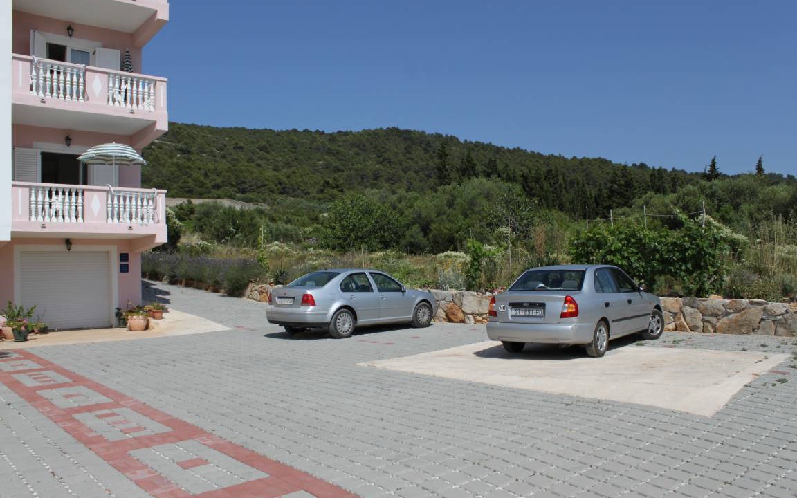 Photo of Others in Soline