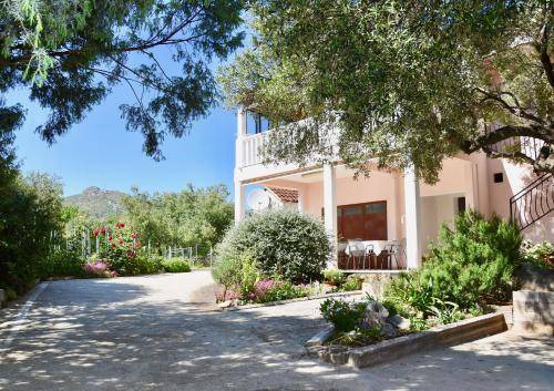 Photo of Buildings in Banici