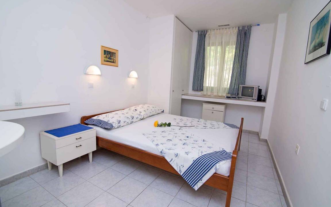 Photo of Bedroom in Cove Murtar