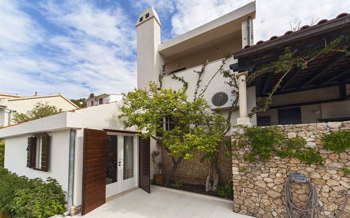 Photo of Buildings in Baska Voda