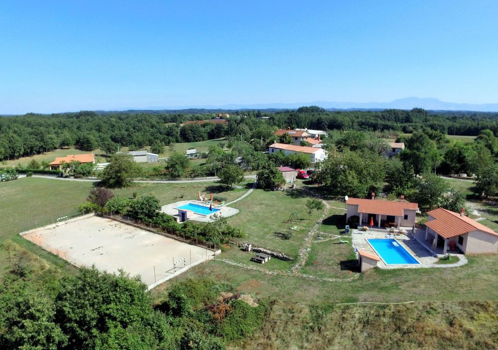 Photo of Outdoor in Laginji
