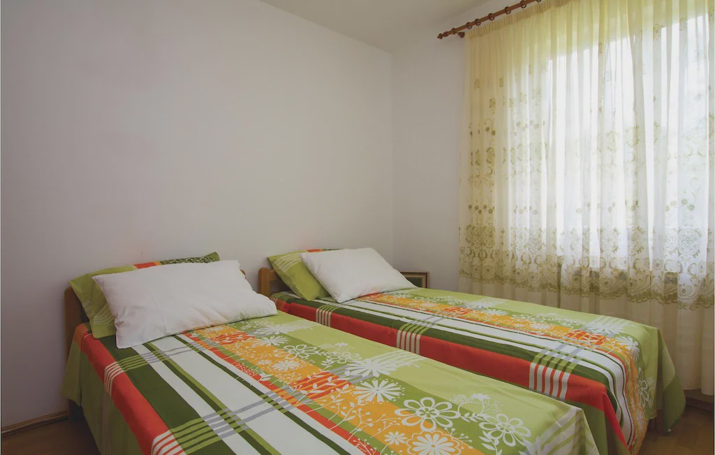 Photo of Bedroom in Topid