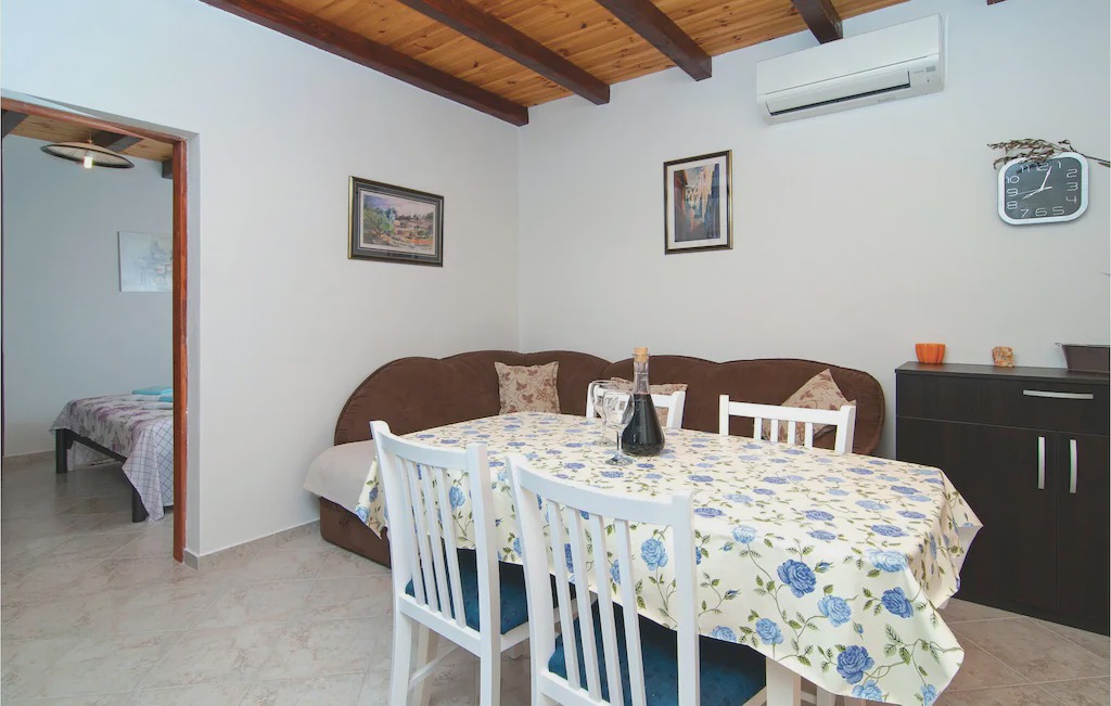 Photo of Bedroom in Pucisca