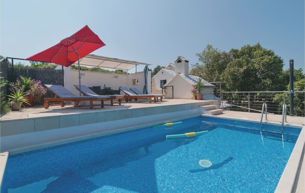 Photo of Outdoor in Pucisca