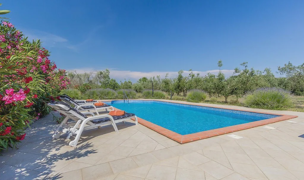 Photo of Outdoor in Marcana