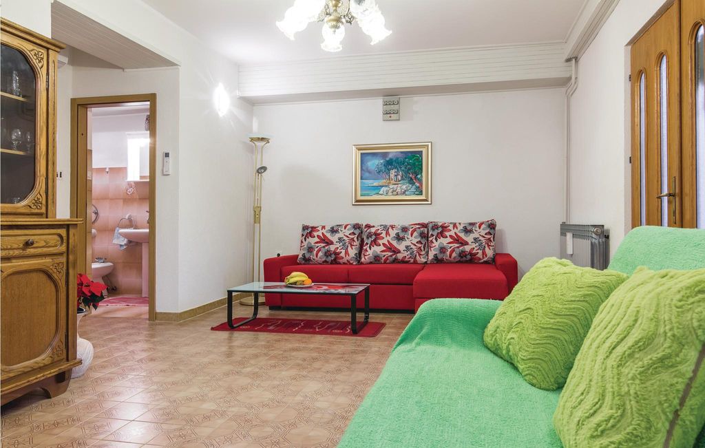 Photo of Bedroom in Putini