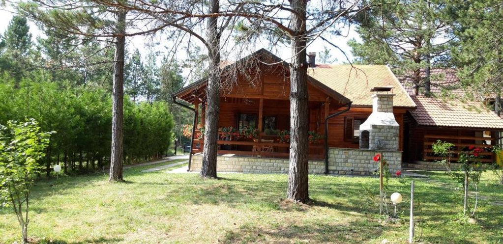 Photo of Buildings in Rudanovac