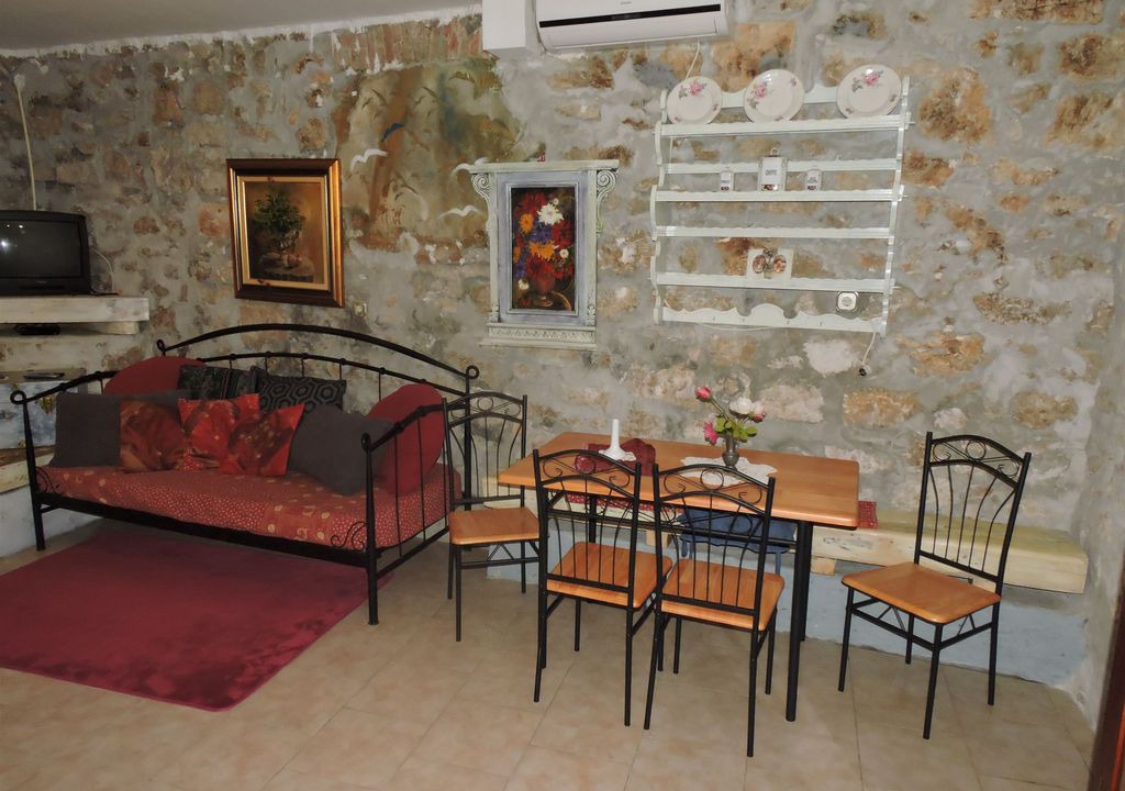 Photo of Livingroom in Sutomiscica