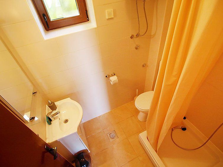Photo of Bathroom in Banj