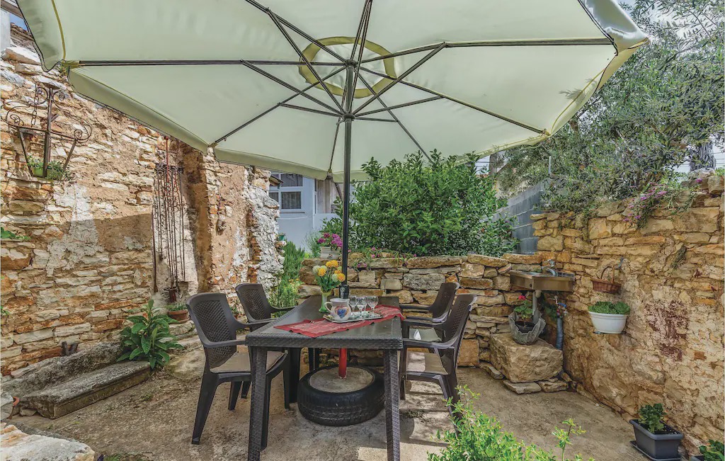 Photo of Patio Balcony in Galizana