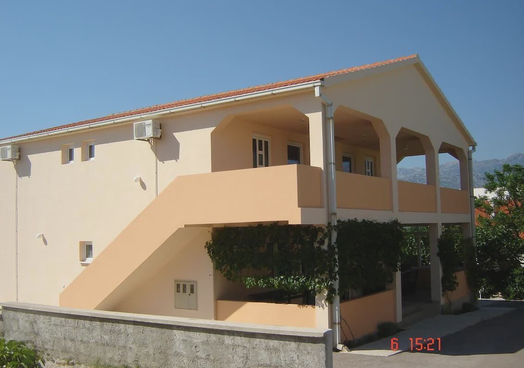 Photo of Buildings in Razanac