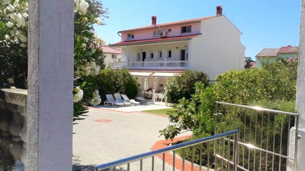 Photo of Patio Balcony in Palit