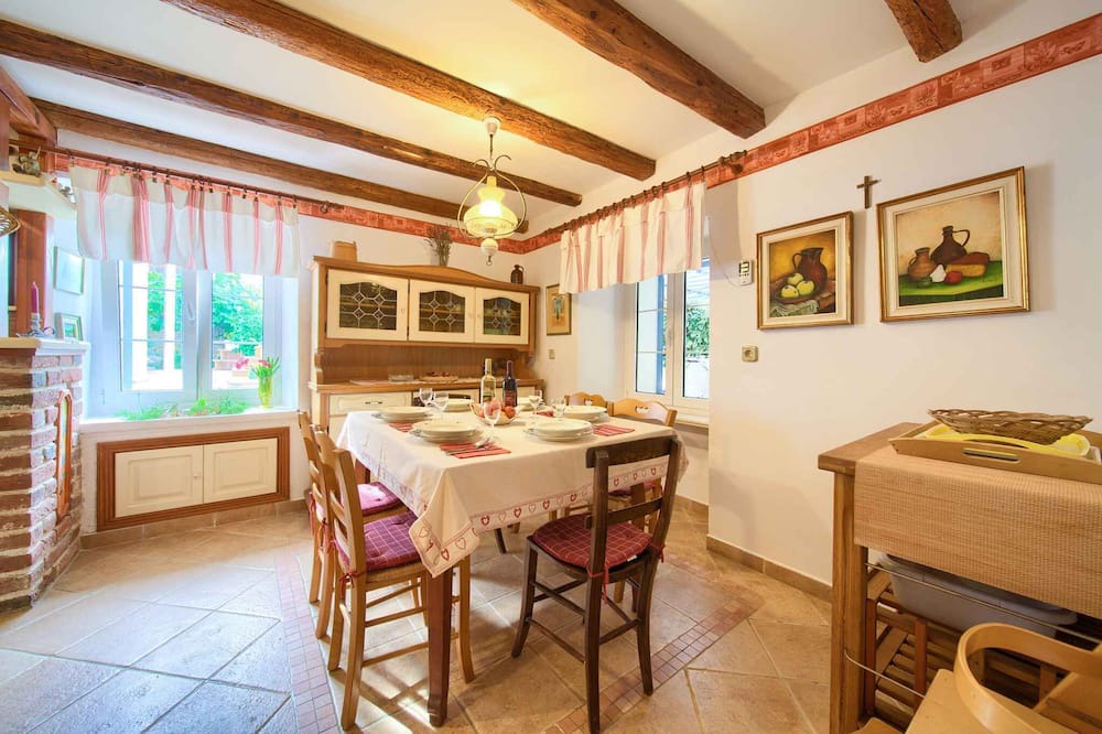 Photo of Kitchen in Pinezici