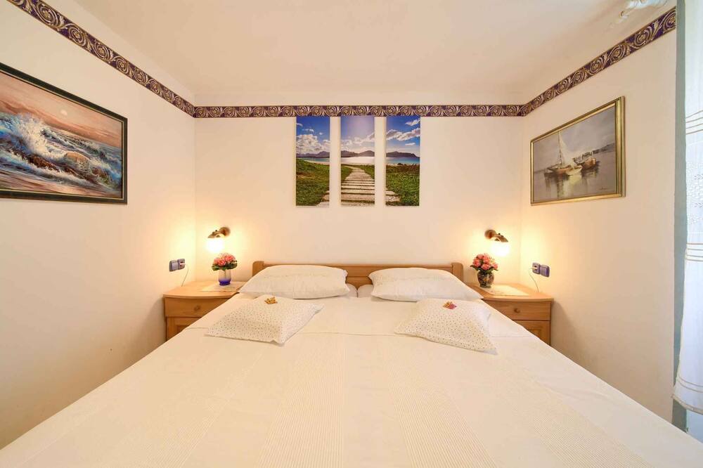 Photo of Bedroom in Pinezici
