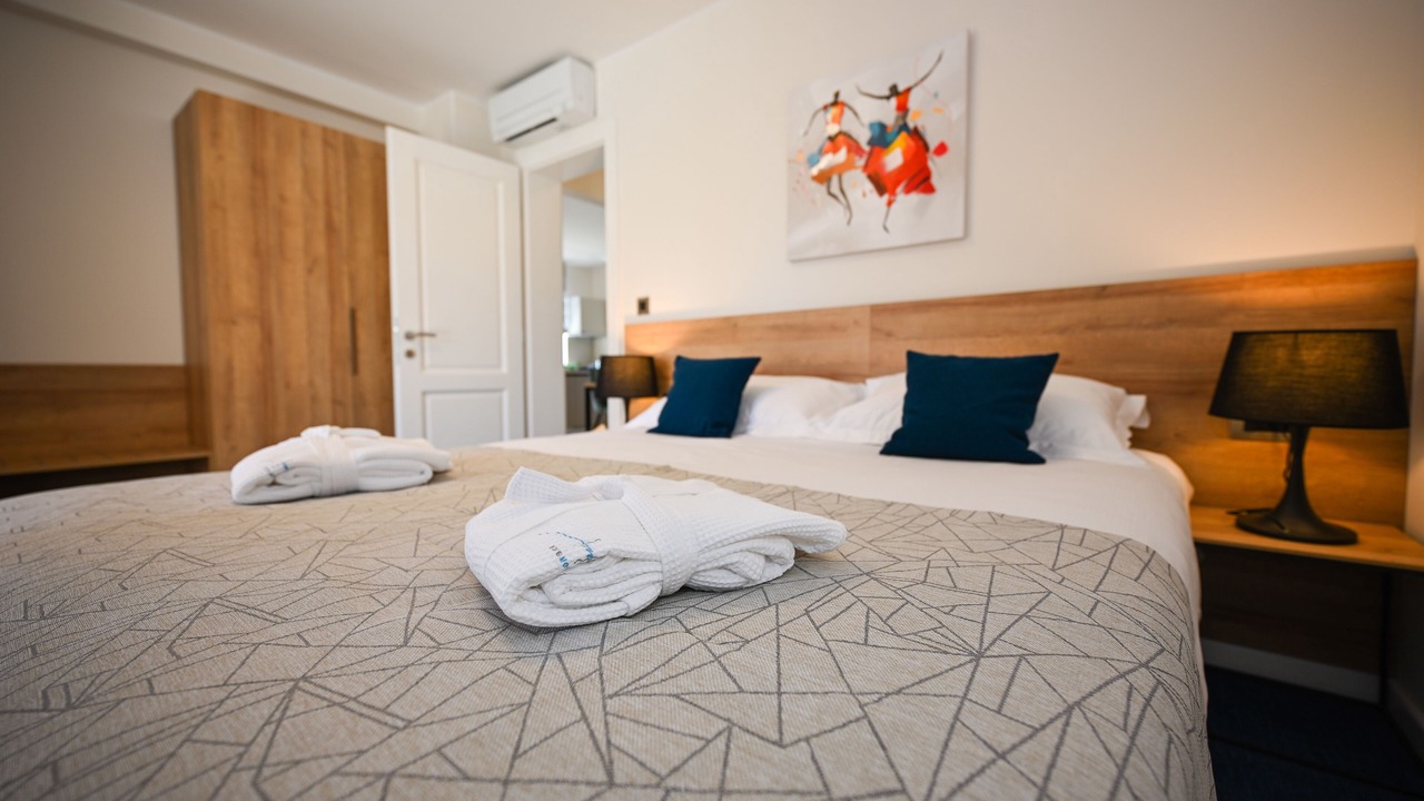 Photo of Others in Zaton