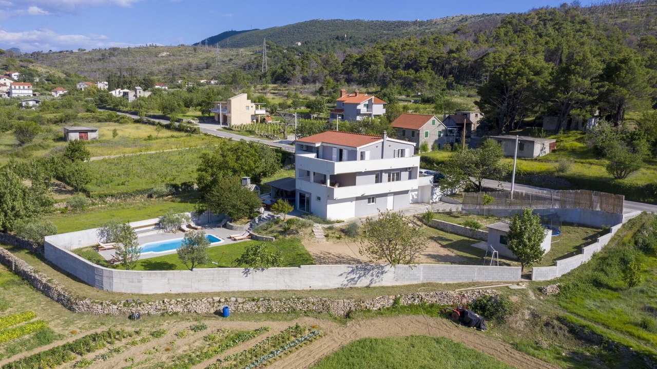 Photo of Outdoor in Gata