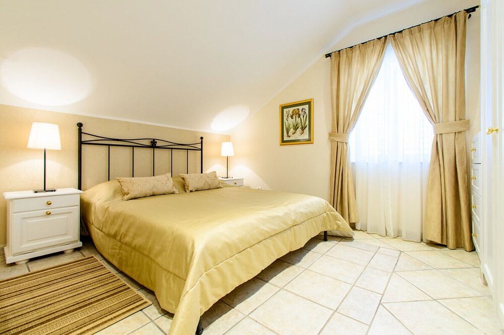 Photo of Bedroom in Mlini